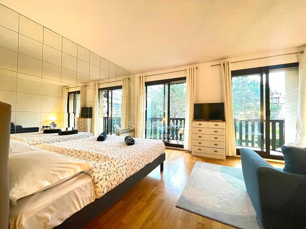Studio 1 Gainsbourg C.L.S Deauville Exteriér fotografie